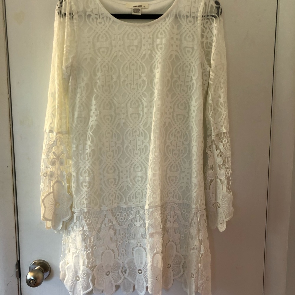 White lace shift dress